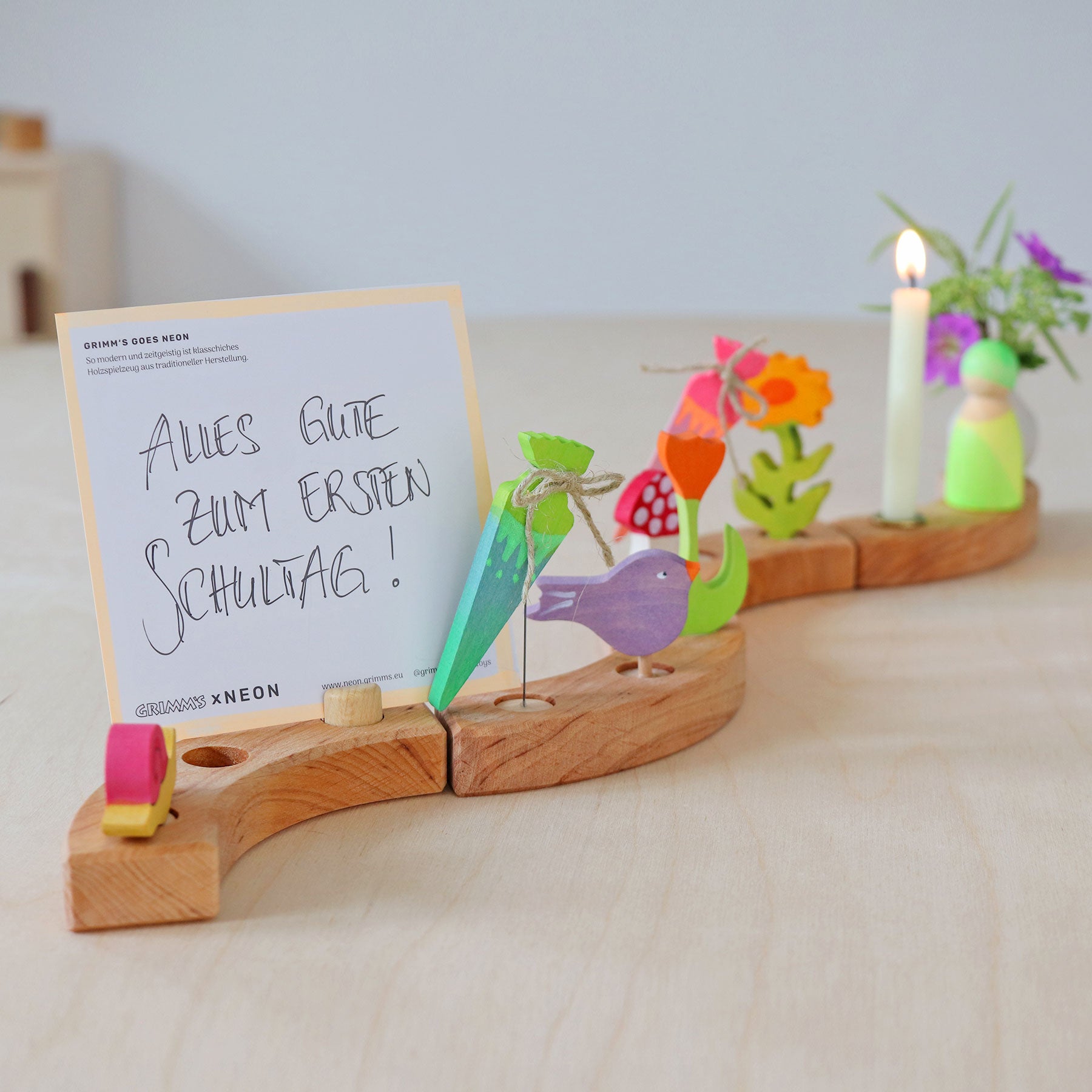Deco School Cone Neon Green - Grimm's