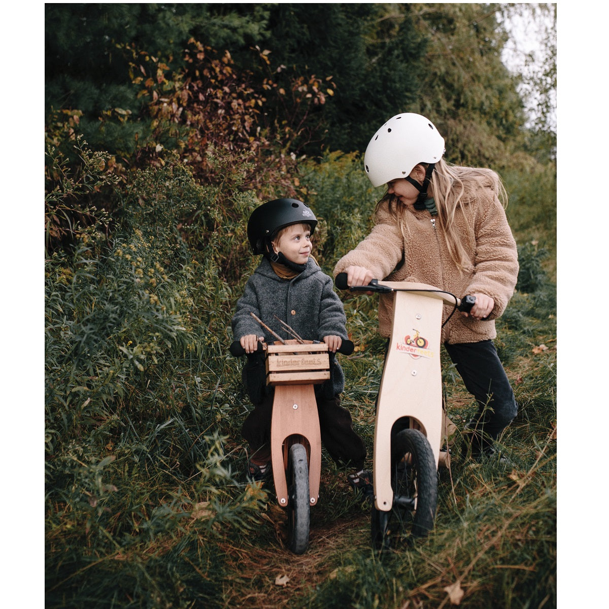 Accessories - Lil 8 Helmets - Black Matte