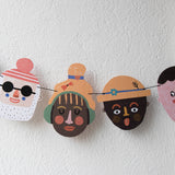 Arts & Crafts - Make New Friends