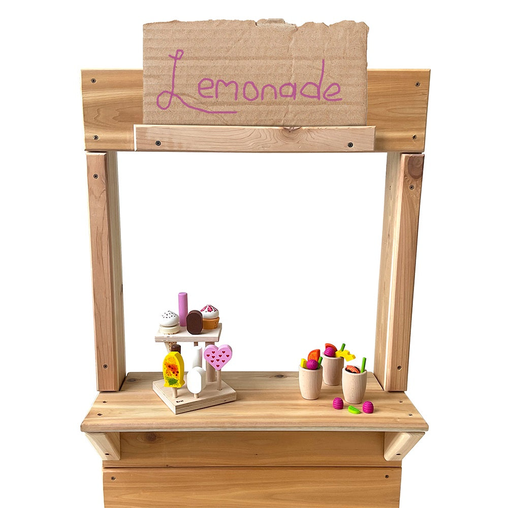 Cedar Theatre / Stand / Shop
