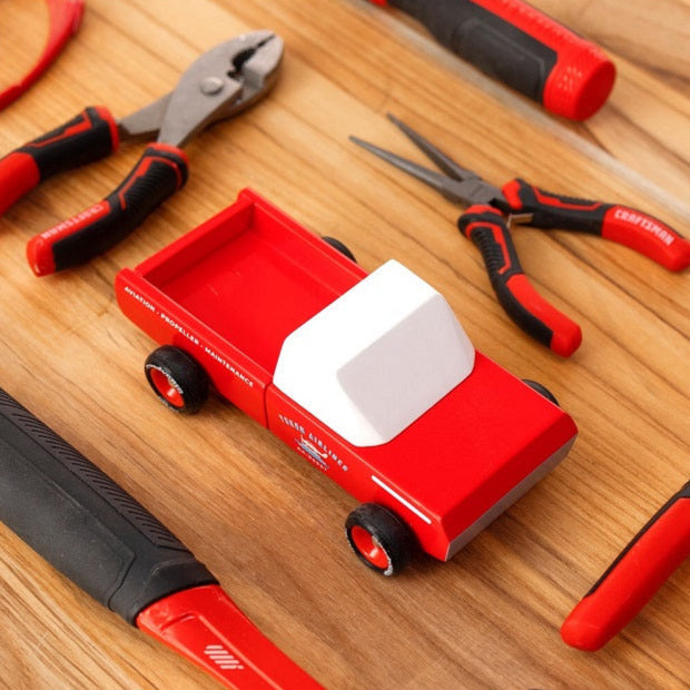 Americana Longhorn Red