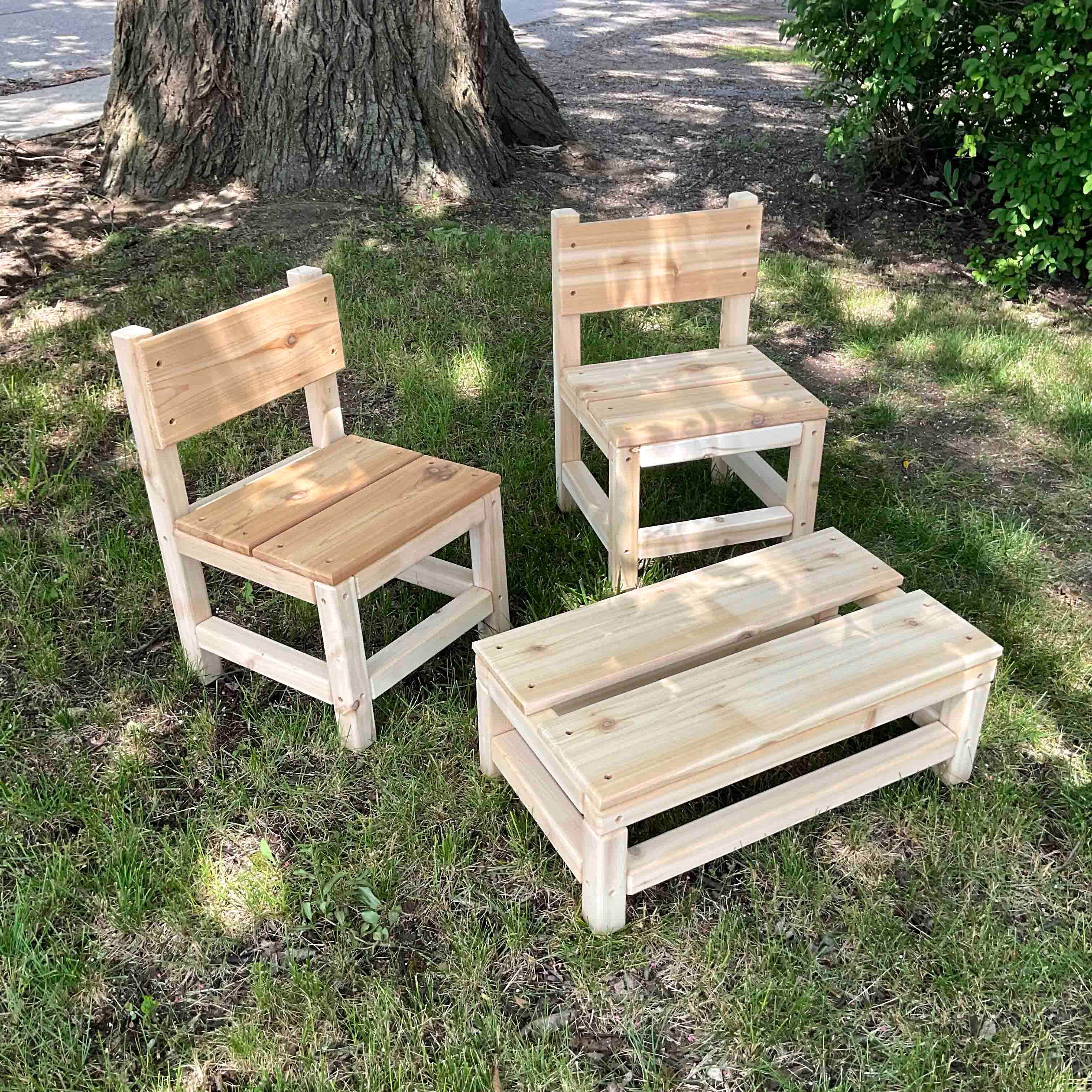 Cedar Table and 2 Chairs - Just Playing