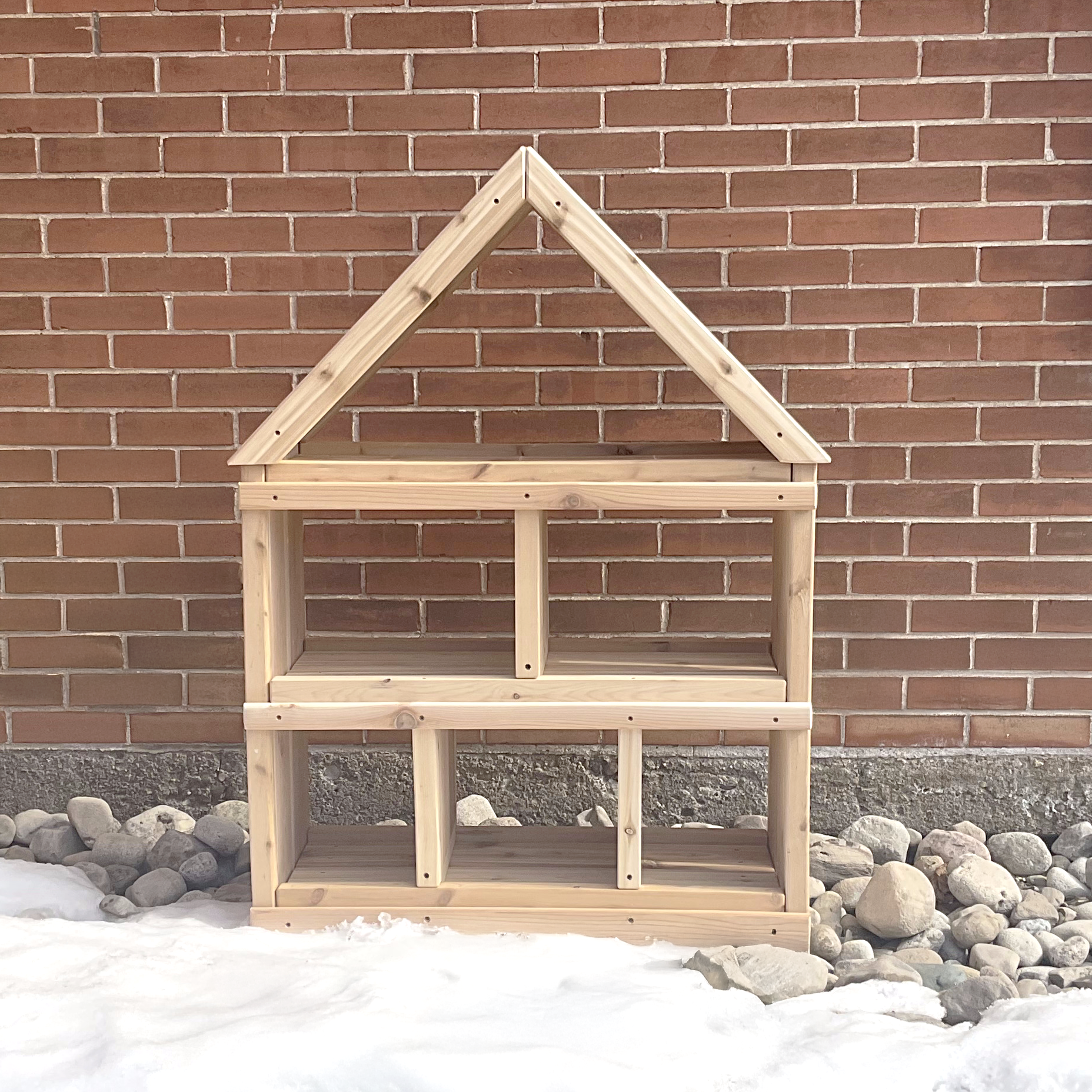 Cedar Dollhouse 3-storey - Just Playing