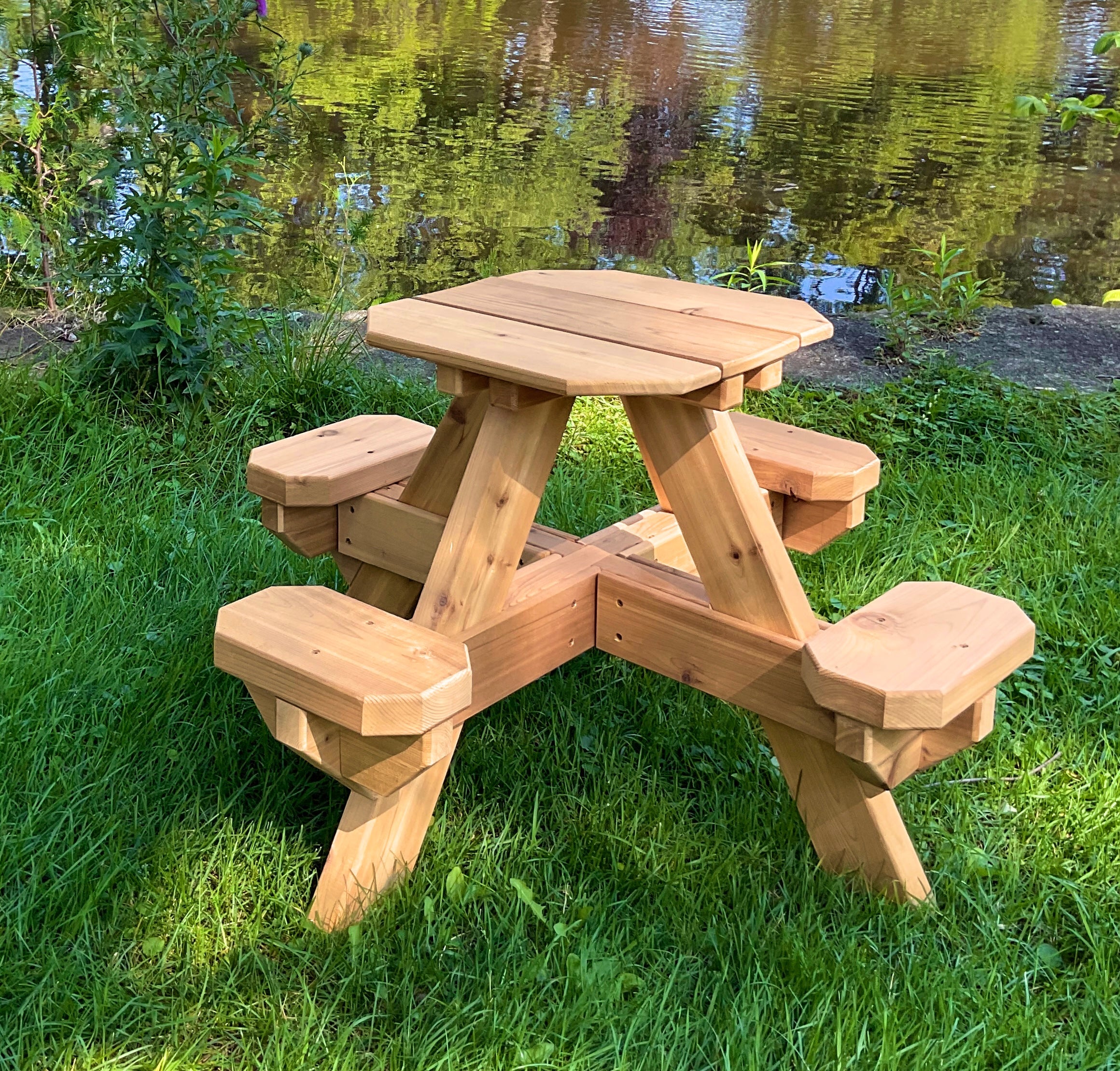 Cedar Picnic Set