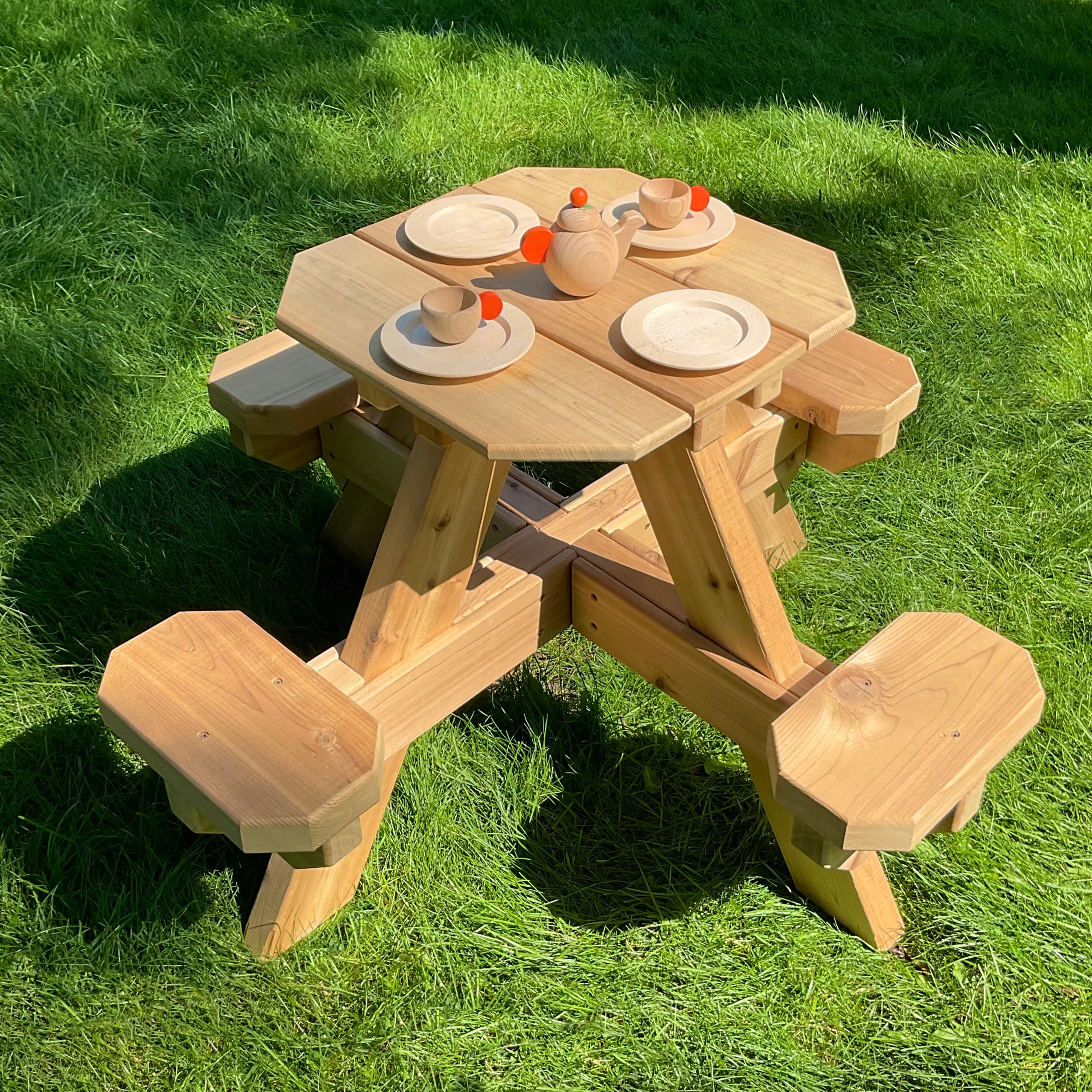 Cedar Picnic Set