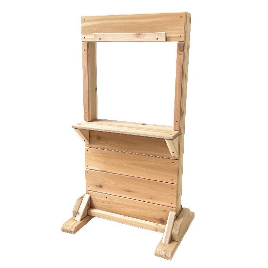 Cedar Theatre / Stand / Shop