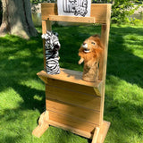Cedar Theatre / Stand / Shop