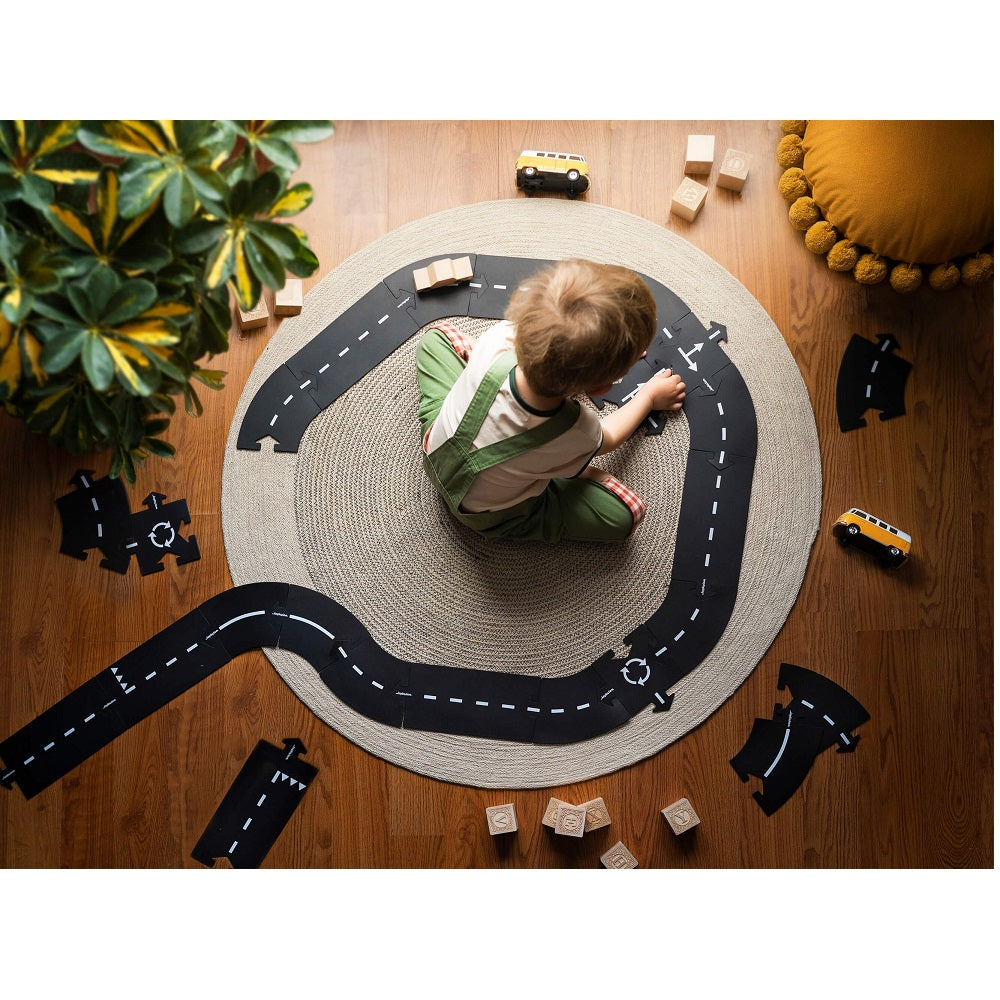 waytoplay - Highway Set With Car - 24 Tracks