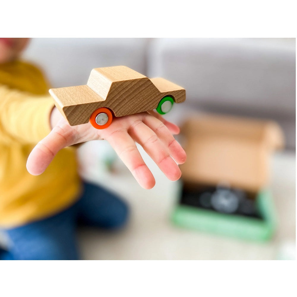 waytoplay - Highway Set With Car - 24 Tracks