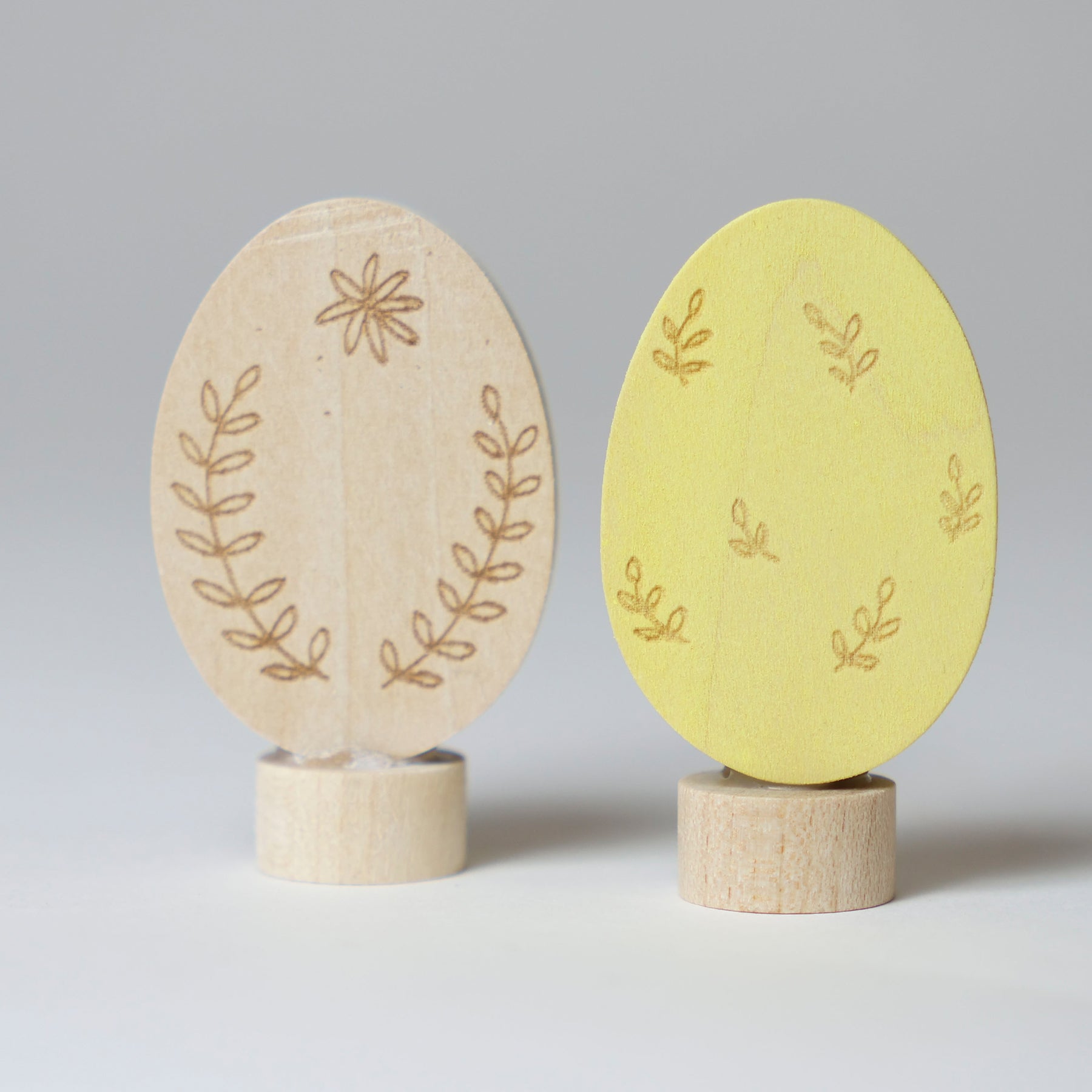 Deco Easter Ornamental Duo