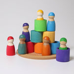 7 Rainbow Friends in 7 Bowls