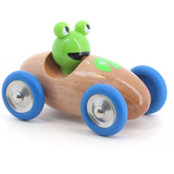 Car with Babeth the Frog