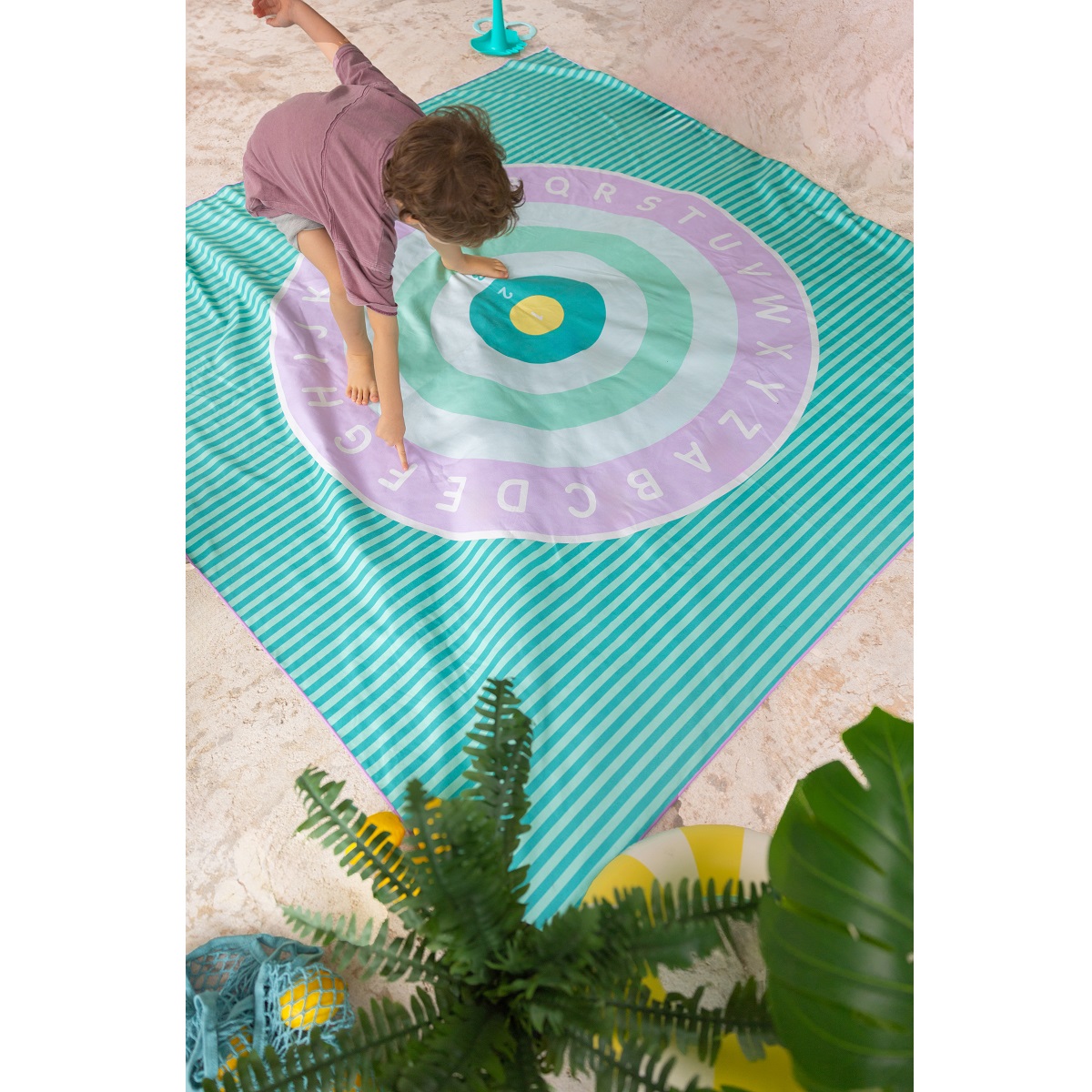 Play Towel - Bullseye/Name It 180x180cm PRE-ORDER FOR JUNE